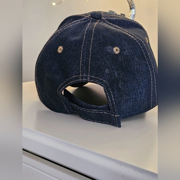 🧢 San Diego bling baseball hat! Jean material. 💙 - Picture 5 of 6